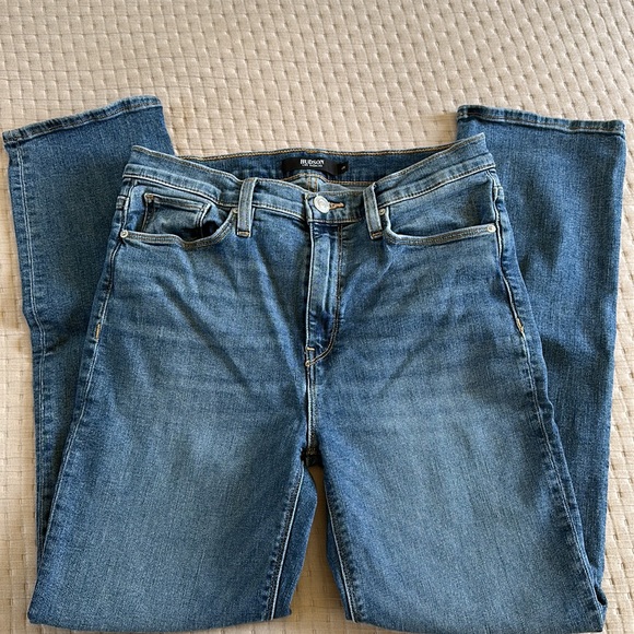 Hudson Jeans Barbara High Waist, straight leg ankle jeans in Omega wash - Picture 14 of 16